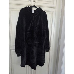 The Comfy Quarter Zip Wearable Blanket Robe Cozy One Size Blk Ultra Soft Unisex